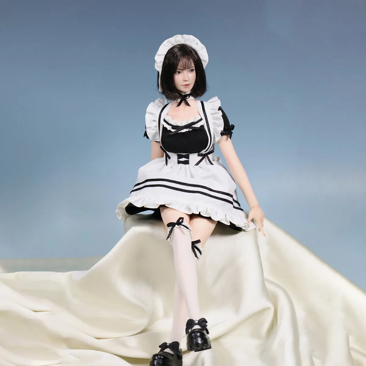 HiPlay JKTOYS, Fukada Maid, Single Movable Eyes Head Sculpture & Costume, 1/6 Scale For 12 Inches Figure