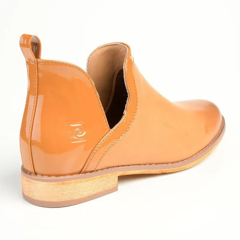 Pierre Cardin Mc Kenna Cut Out Gusset Bootie - Tan